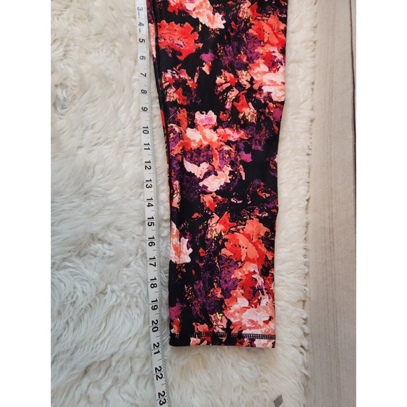 Fabletics Women's Salar Floral Print Leggings Size L - Picture 6 of 6